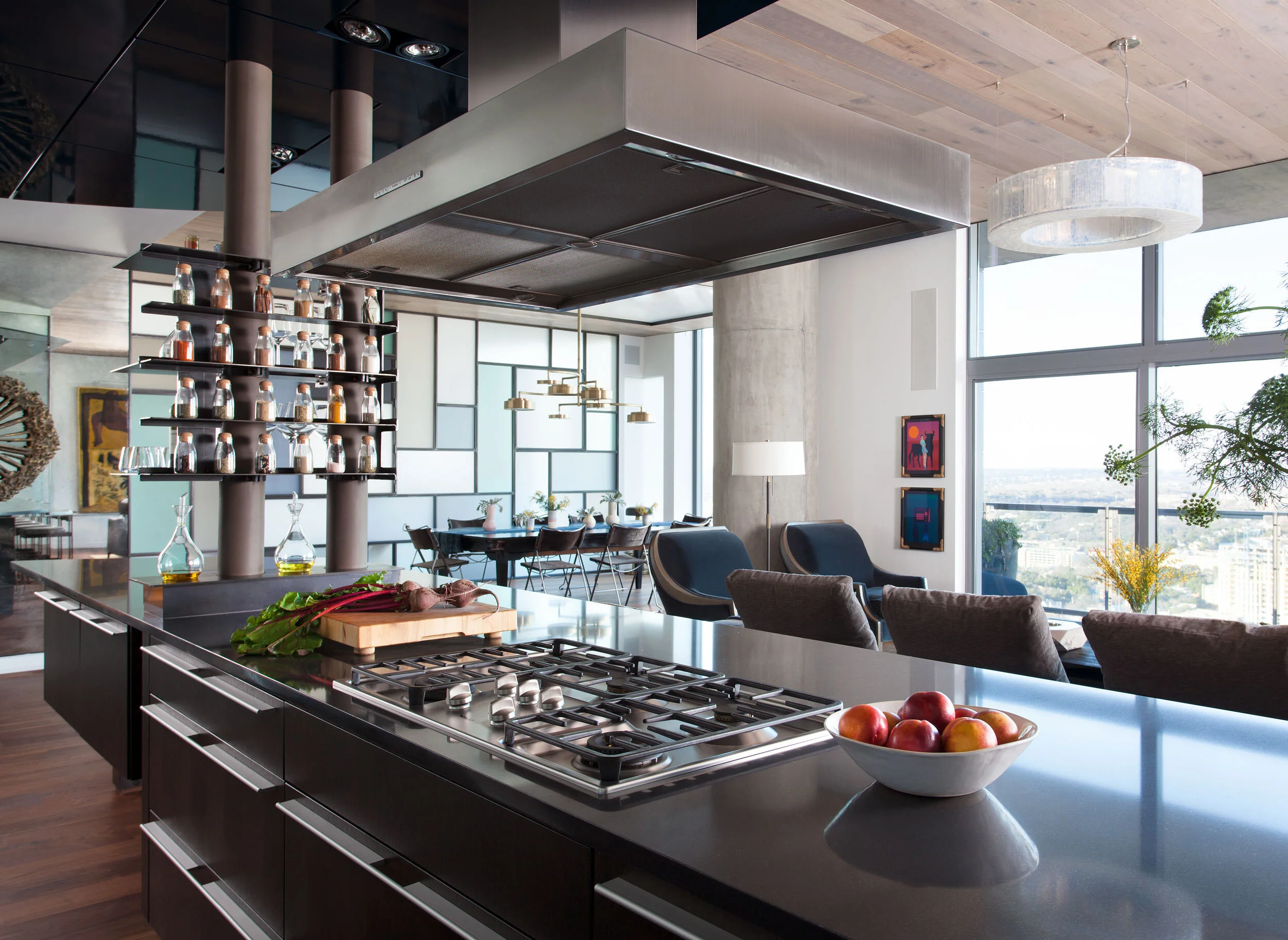 Home World Design — Cravotta Interiors Reimagines the Comforts of Home in an Austin High-Rise (9 of 18)