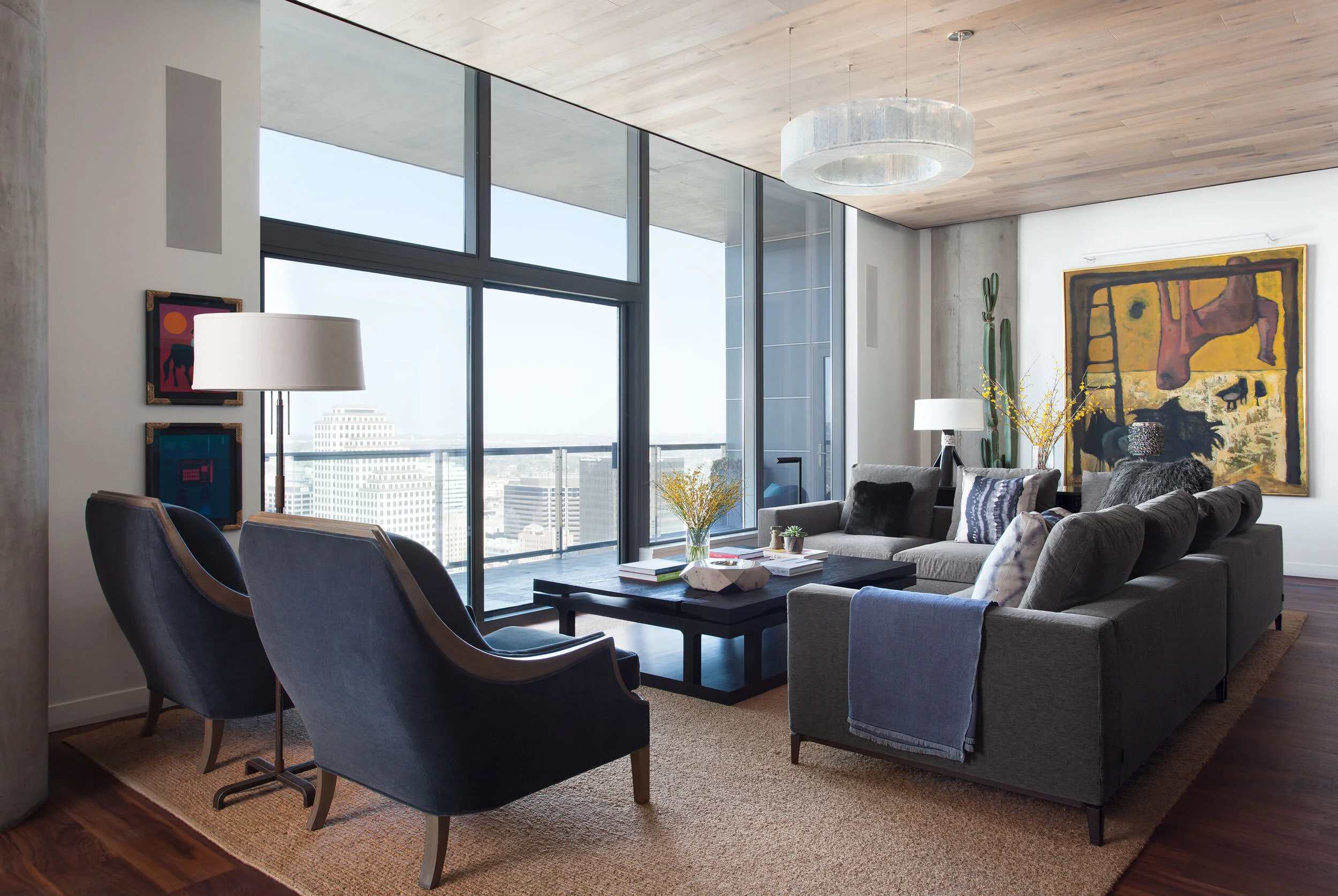 Home World Design — Cravotta Interiors Reimagines the Comforts of Home in an Austin High-Rise (2 of 18)