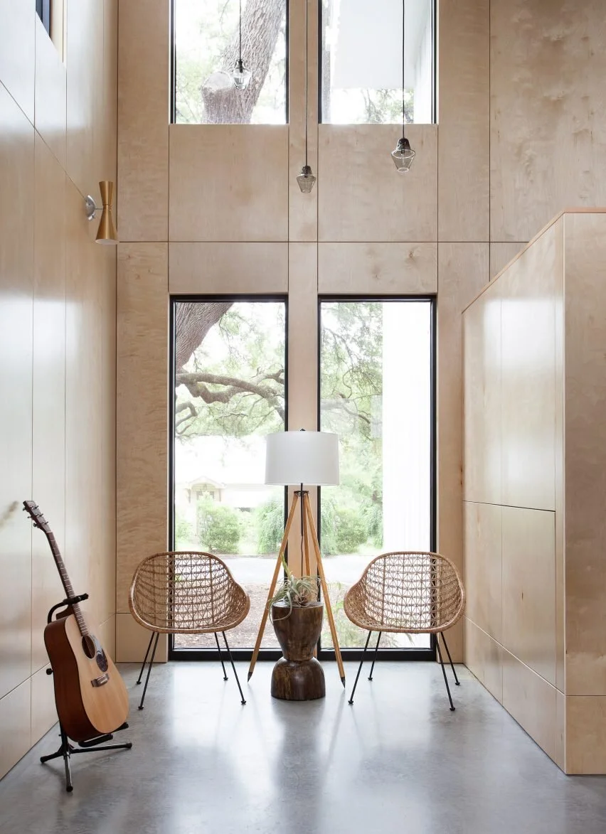 Dezeen — Vertical strips surround white Barcode House in Austin by Webber + Studio (9 of 12)