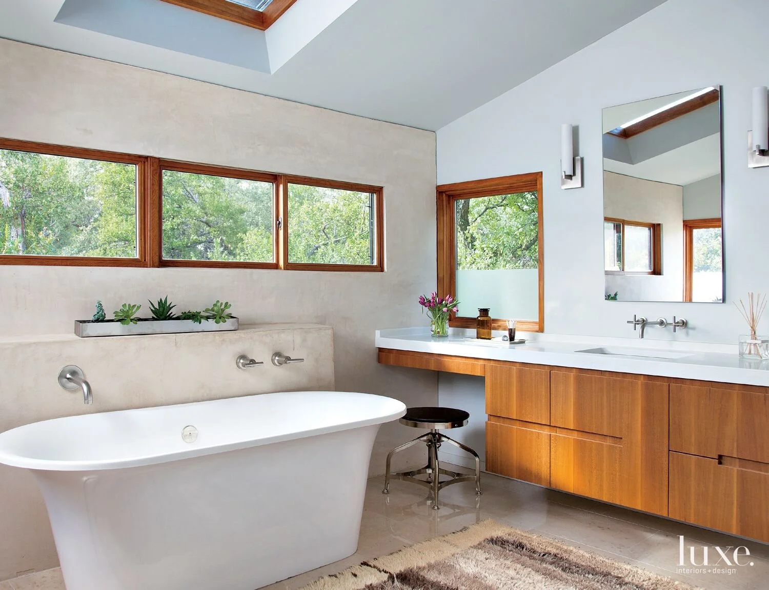 Luxe Interiors + Design — An Austin Sanctuary With an Earthy Palette (9 of 10)